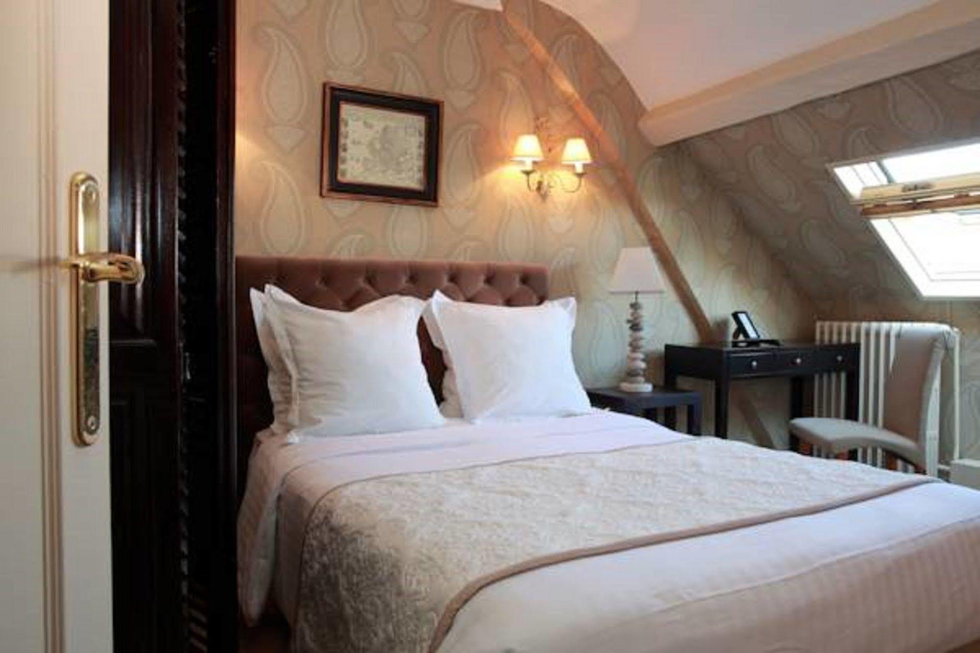 Hotel Auberge A La Bonne Idée Saint-Jean-aux-Bois  Esterno foto